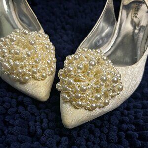 J. Renee Estee Satin/Pearls Slingback Kitten Heels Beige/Creme (Size 9)
